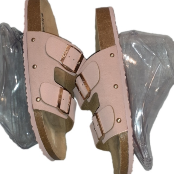 PINK "BARBIE" Sandals!! - Picture 6 of 9